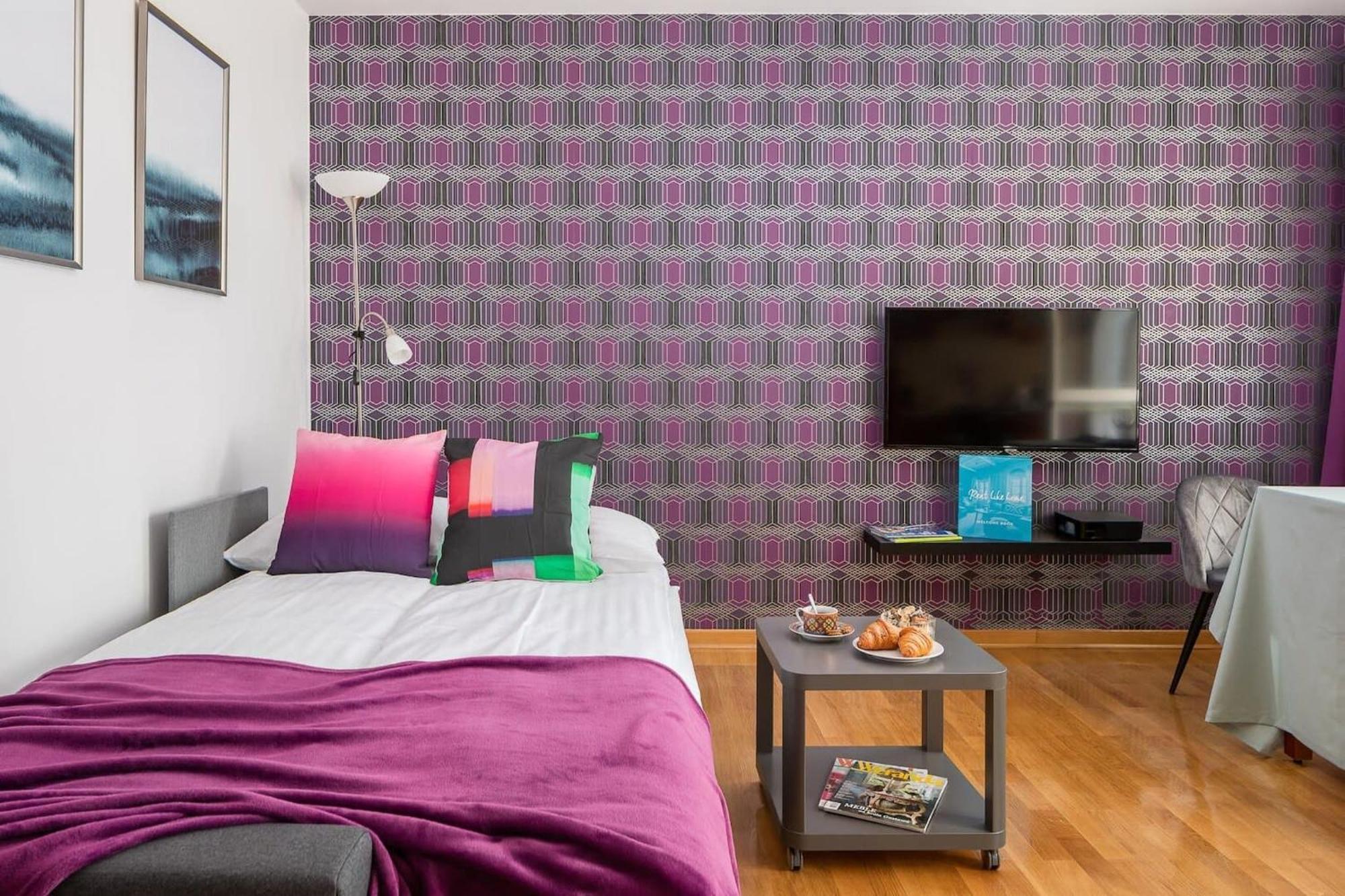 Elektoralna 12A - Colorful Apartment With Balcony By Noclegi Renters Warsaw Exterior photo